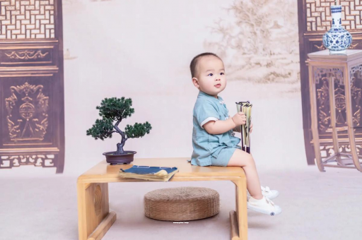 山西宝宝反复发烧呕吐